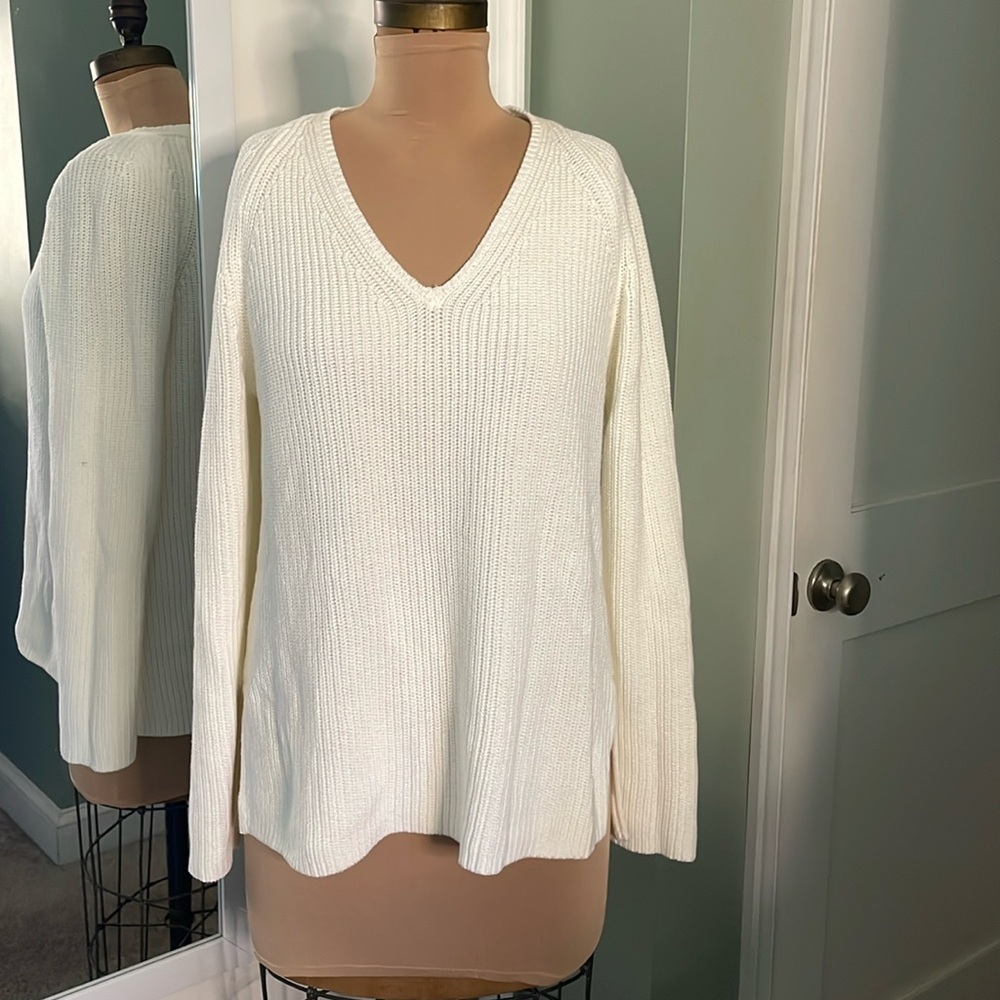 JCrew Cream Sweater Size M Medium Knit